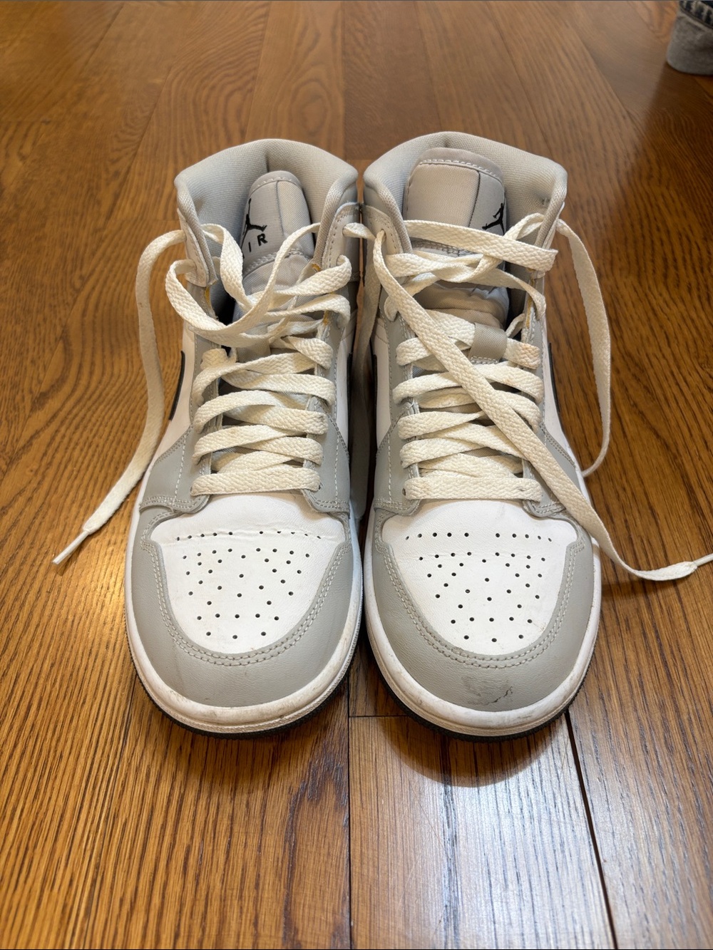 Womens High-Top Nike Sneakers in White and Light Gray